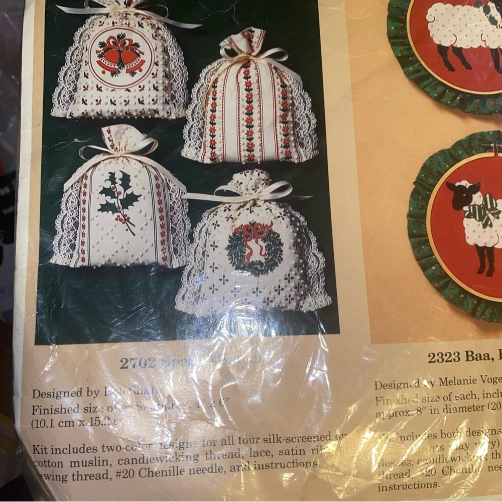 Vintage kit from Creative Circle- 4 sacks